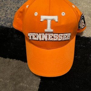 Tennessee Vols Hat, Orange and white in color